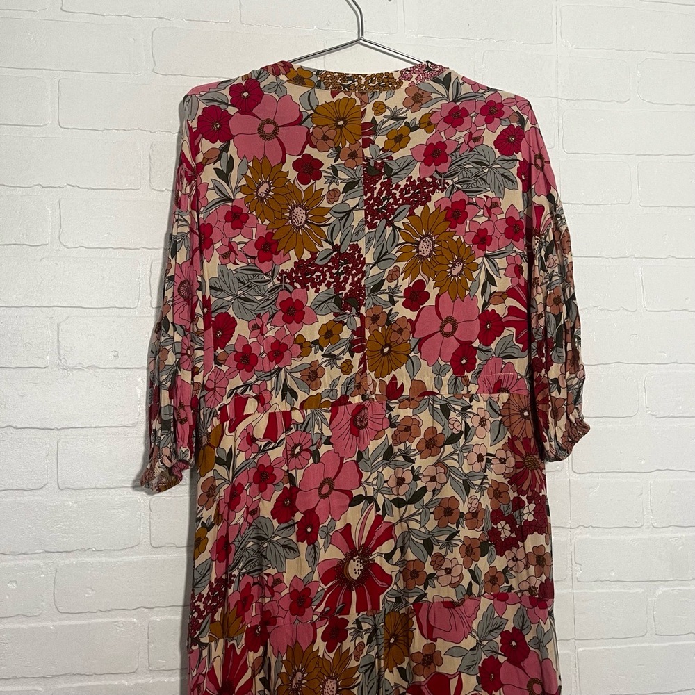 Entro Dress Womens Size Small Multi Color Floral Midi Flowy V Neck Bohemian Chic - Picture 7 of 10